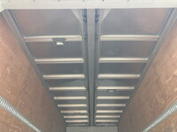 いすゞフォワードアルミウイング中型（4t）[写真18]