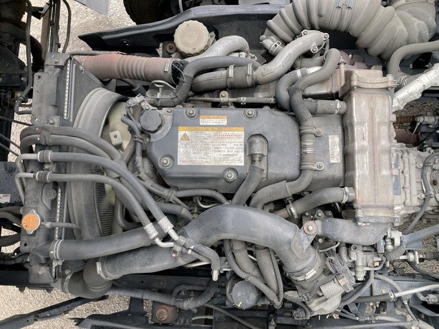 いすゞフォワードアルミウイング中型（4t）[写真26]