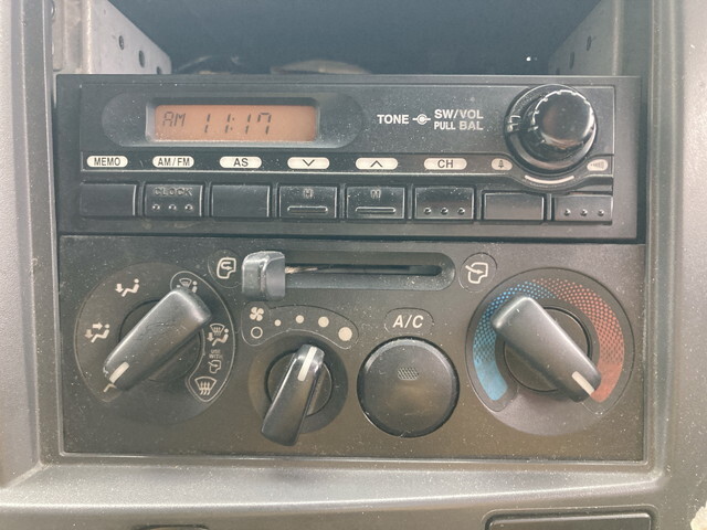 いすゞフォワードアルミウイング中型（4t）[写真36]