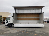 いすゞフォワードアルミウイング中型（4t）[写真08]