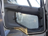 三菱ふそうファイター家畜運搬車中型（4t）[写真35]