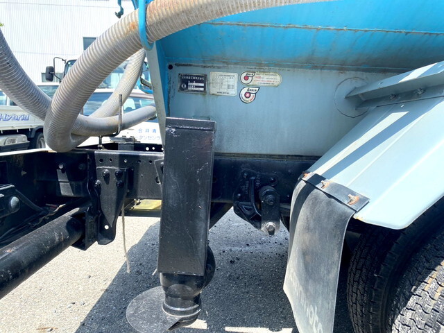 いすゞエルフ散水車小型（2t・3t）[写真12]