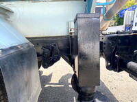 いすゞエルフ散水車小型（2t・3t）[写真17]