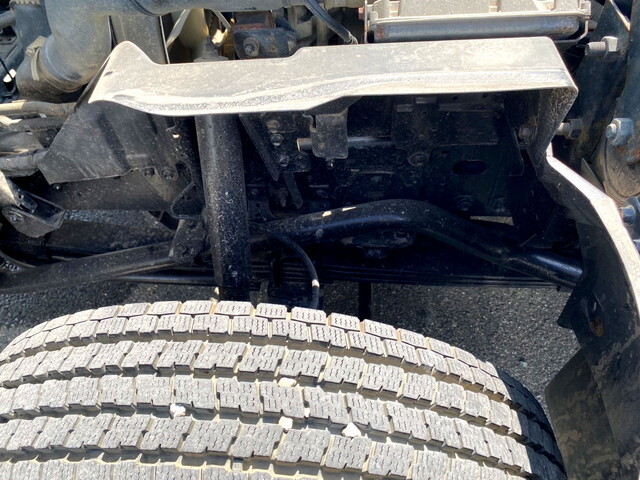 いすゞエルフ散水車小型（2t・3t）[写真24]