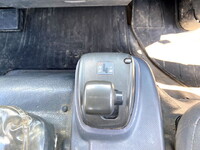 いすゞエルフ散水車小型（2t・3t）[写真36]