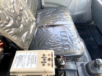 いすゞエルフ散水車小型（2t・3t）[写真40]