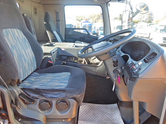 三菱ふそうスーパーグレートセルフローダー大型（10t）[写真18]