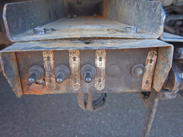 三菱ふそうスーパーグレートセルフローダー大型（10t）[写真29]