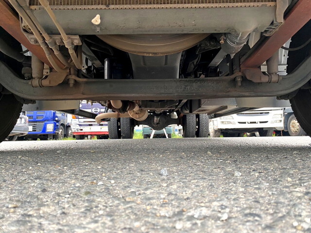 三菱ふそうファイター平ボディ中型（4t）[写真20]