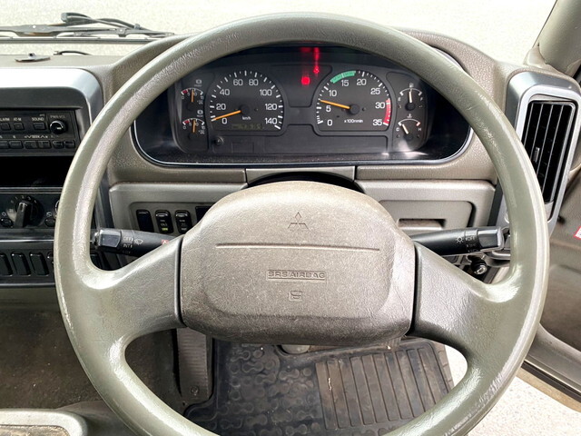 三菱ふそうファイター平ボディ中型（4t）[写真34]