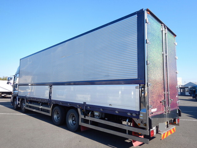 日野プロフィアアルミウイング大型（10t）[写真04]