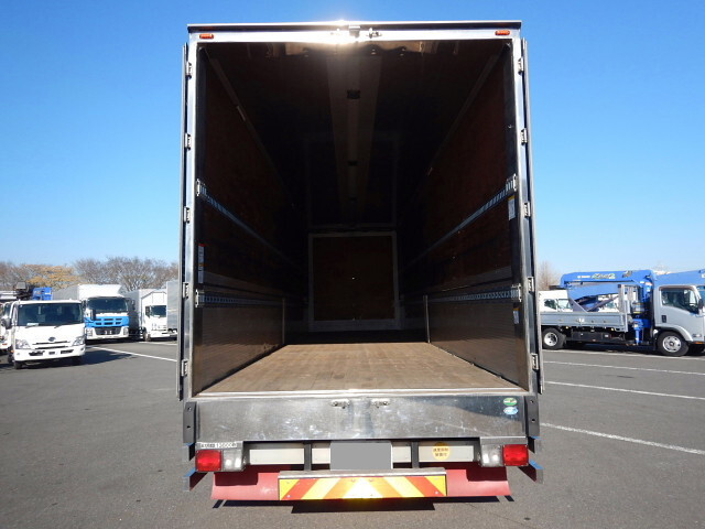 日野プロフィアアルミウイング大型（10t）[写真06]