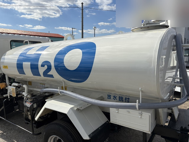 日野デュトロ散水車小型（2t・3t）[写真20]