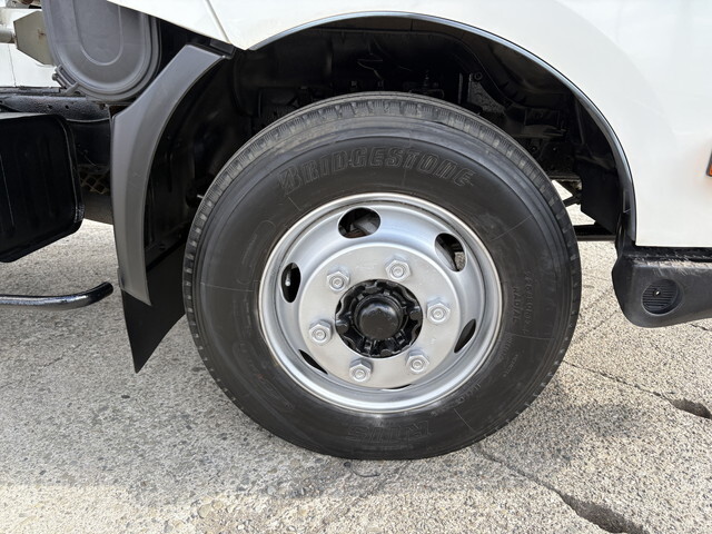 日野デュトロ散水車小型（2t・3t）[写真28]