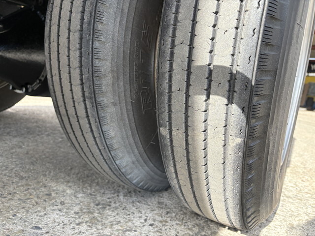 日野デュトロ散水車小型（2t・3t）[写真35]