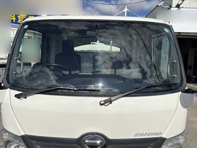 日野デュトロ散水車小型（2t・3t）[写真08]