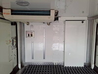 マツダその他の車種冷凍車（冷蔵車）小型（2t・3t）[写真15]