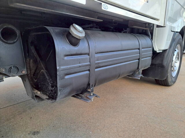 マツダその他の車種冷凍車（冷蔵車）小型（2t・3t）[写真23]