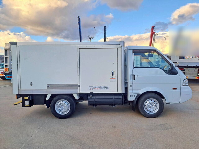 マツダその他の車種冷凍車（冷蔵車）小型（2t・3t）[写真07]