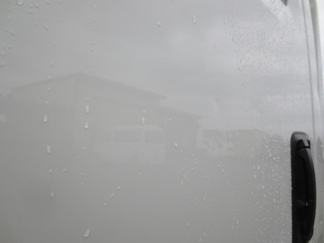 いすゞエルフダブルキャブ（Wキャブ）小型（2t・3t）[写真18]