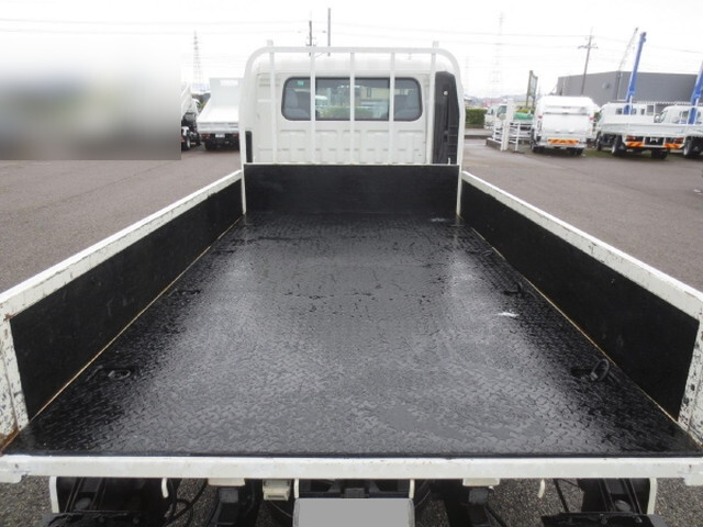 いすゞエルフダブルキャブ（Wキャブ）小型（2t・3t）[写真09]