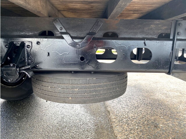 いすゞフォワードクレーン4段中型（4t）[写真21]