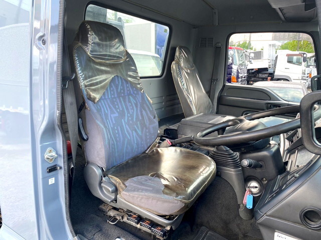 いすゞフォワードクレーン4段中型（4t）[写真31]