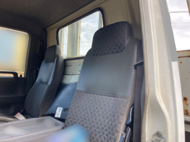 いすゞエルフ平ボディ小型（2t・3t）[写真29]