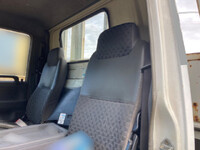 いすゞエルフ平ボディ小型（2t・3t）[写真30]