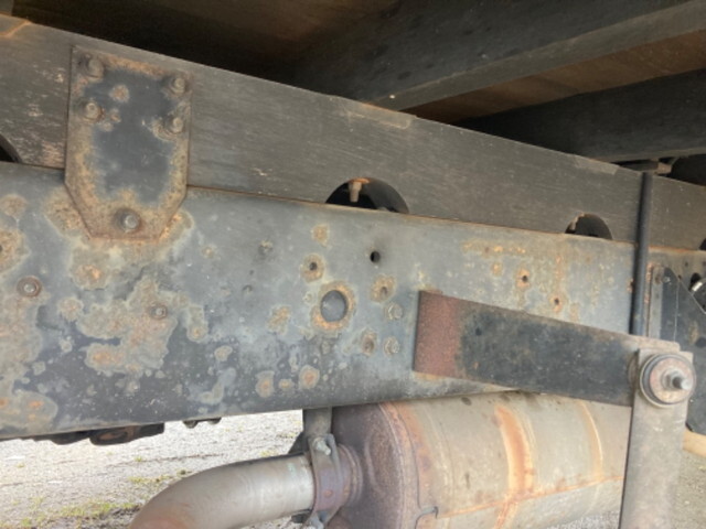 いすゞフォワードクレーン4段増トン（6t・8t）[写真22]