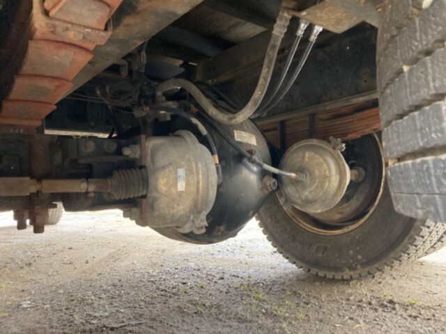 いすゞフォワードクレーン4段増トン（6t・8t）[写真25]