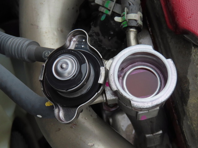 日野デュトロ平ボディ小型（2t・3t）[写真18]