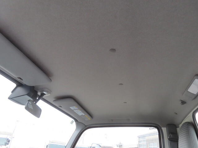 日野デュトロ平ボディ小型（2t・3t）[写真22]