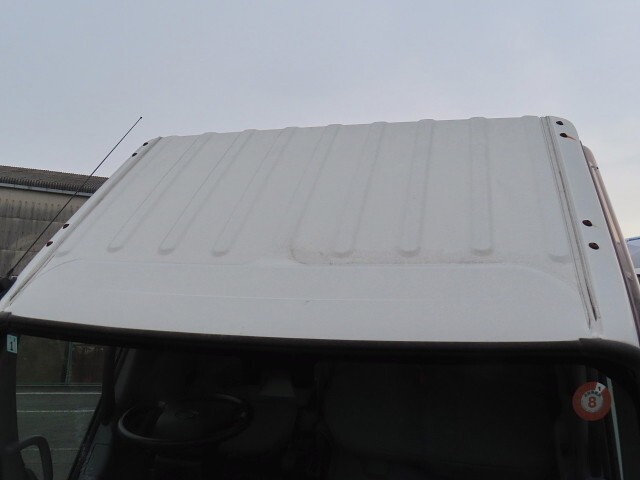 日野デュトロ平ボディ小型（2t・3t）[写真30]