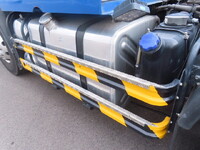 いすゞギガトレーラーヘッド（トラクターヘッド）大型（10t）[写真24]