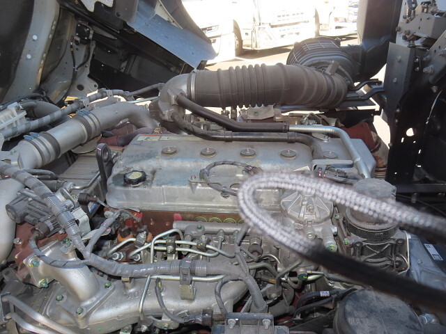 日野プロフィアアルミウイング大型（10t）[写真15]