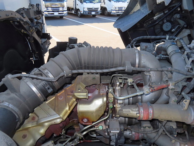 日野プロフィアアルミウイング大型（10t）[写真16]