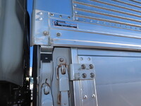 日野プロフィアアルミウイング大型（10t）[写真29]