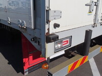 日野プロフィアアルミウイング大型（10t）[写真32]