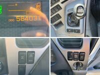 UDトラックスクオンアルミウイング大型（10t）[写真12]