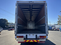 UDトラックスクオンアルミウイング大型（10t）[写真18]