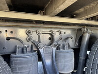 UDトラックスクオンアルミウイング大型（10t）[写真29]