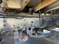 UDトラックスクオンアルミウイング大型（10t）[写真32]