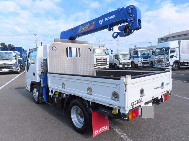 いすゞエルフクレーン3段小型（2t・3t）[写真02]