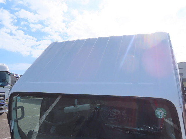 いすゞエルフクレーン3段小型（2t・3t）[写真34]