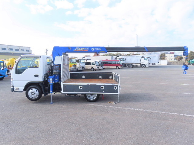 いすゞエルフクレーン3段小型（2t・3t）[写真08]