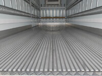 日野レンジャー冷凍車（冷蔵車）中型（4t）[写真08]