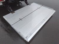 日野レンジャー冷凍車（冷蔵車）中型（4t）[写真10]