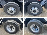 いすゞフォワード平ボディ中型（4t）[写真27]