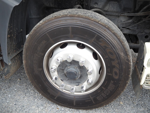 日野プロフィアダンプ大型（10t）[写真11]